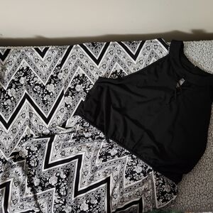 Three Hearts Black and White Maxi Dress